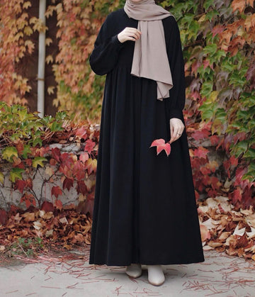 Talia Ferace Abaya - Black. عباية تاليا فيريس - أسود