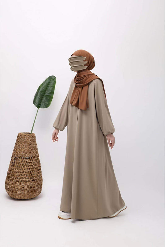 Plain Abaya - Cinnamon. عباية سادة - قرفة