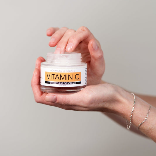 Advanced Clinicals Vitamin C Brightening Gel - Cream 59ml. ادڢانچي چلينيچلي جل كريم تفتيح البشرة بفيتامين سي 59 مل - Princess Cosmetics Qatar