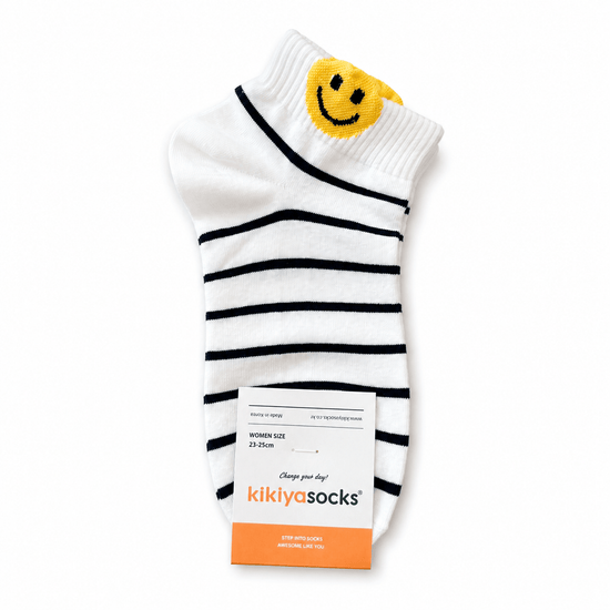 Assorted Socks (1 Pair) - WAKRA جوارب متنوعة - Princess Cosmetics Qatar