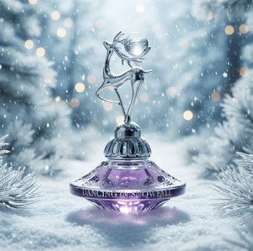 Aurora Scents Dancing in Snowfall 75ml رائحة الشفق القطبي ترقص في تساقط الثلوج - Princess Cosmetics Qatar