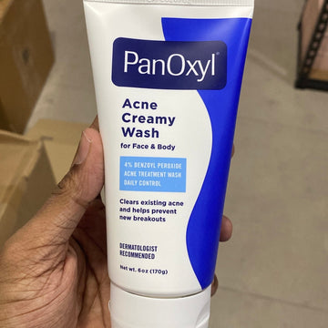 (BOX DAMAGE) PanOxyl Acne Creamy Wash Benzoyl Peroxide 4% Daily Control 170g غسول كريمي لعلاج حب الشباب من بانوكسيل، بنزويل بيروكسيد ٤٪ للتحكم اليومي - Princess Cosmetics Qatar