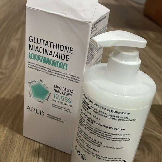 (BOX DAMAGED) APLB Glutathione Niacinamide Body Lotion 300ml APLB الجلوتاثيون النياسيناميد لوشن الجسم - Princess Cosmetics Qatar