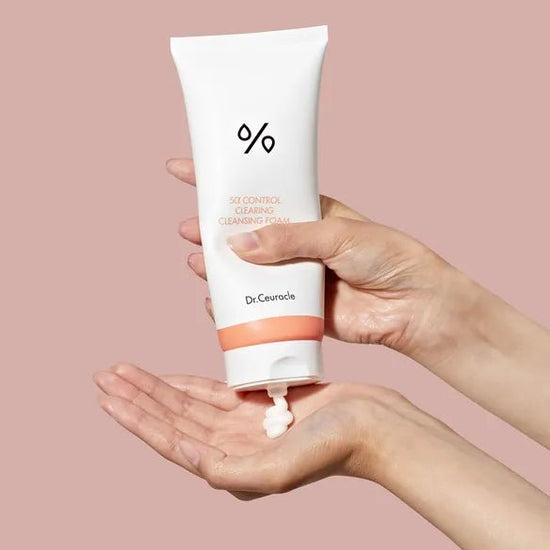 (BUY 1 GET 1) Dr. Ceuracle 5α Control Clearing Cleansing Foam 200ml رغوة التنظيف دكتور سيوراكل ٥أ للتحكم في التطهير - Princess Cosmetics Qatar