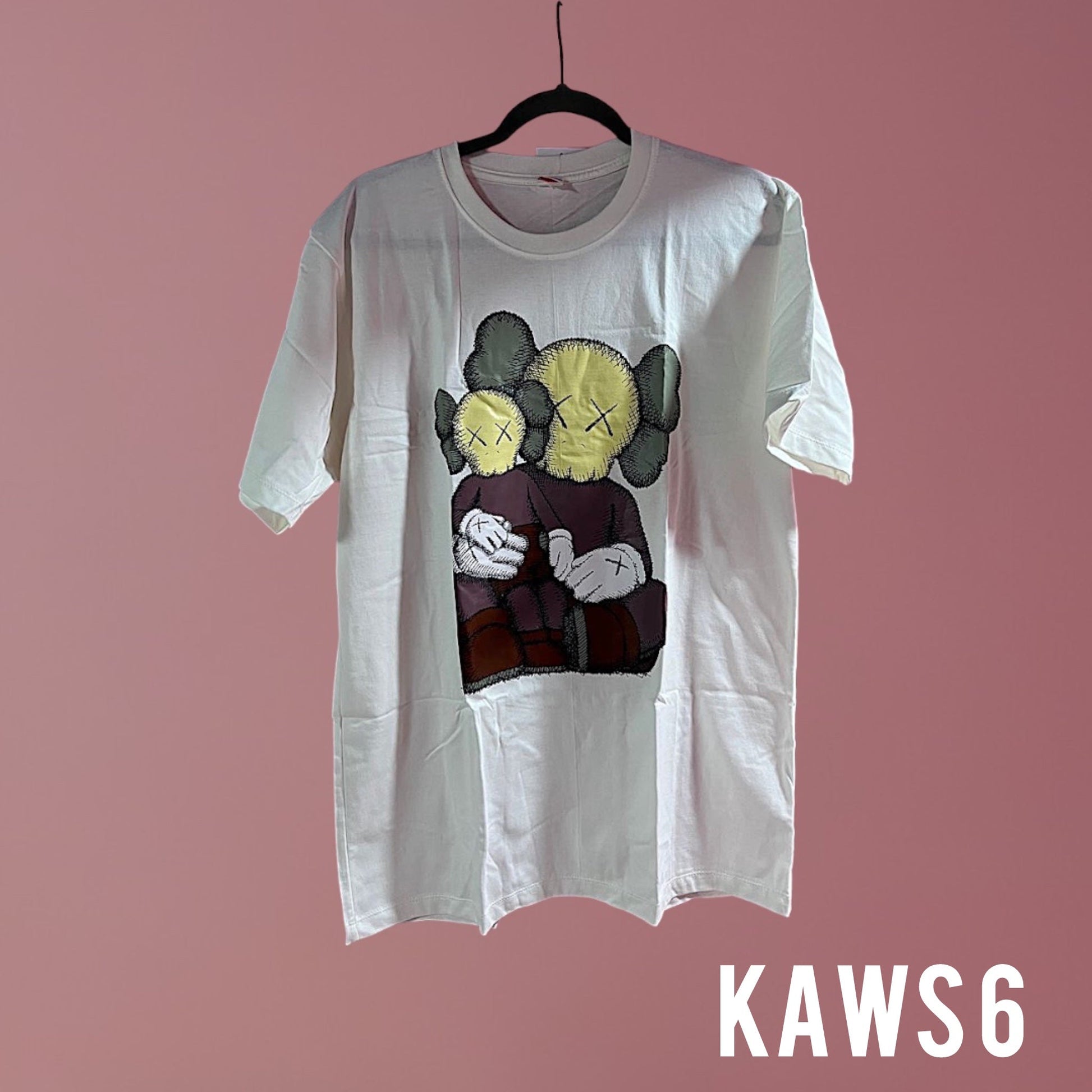 Characters White TShirt. الشخصيات التي شيرت الأبيض - Princess Cosmetics Qatar