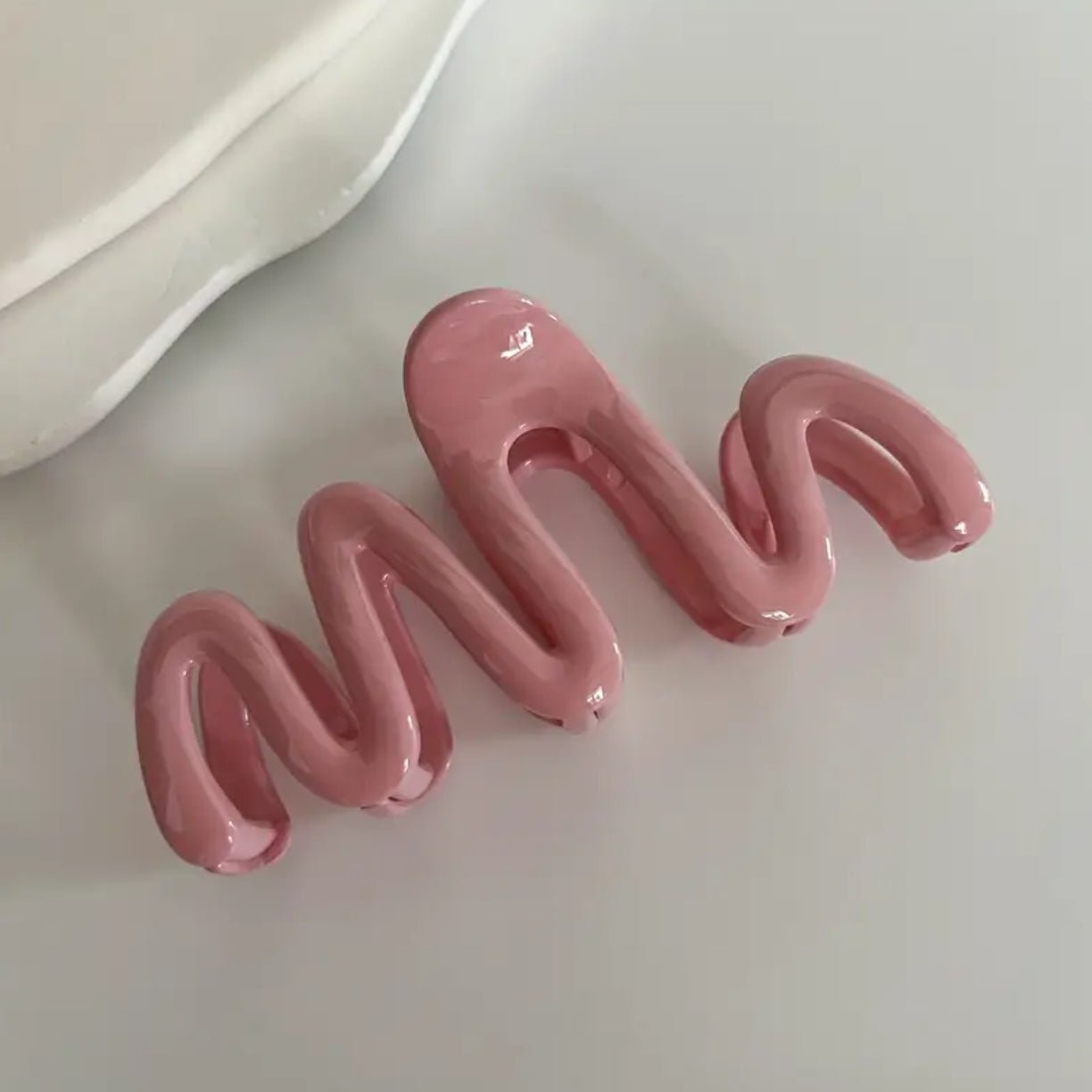 Claw Hair Clips - WAKRA. مشبك شعر مخلب - الوكرة - Princess Cosmetics Qatar