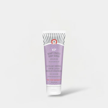 First Aid Beauty KP Bump Eraser Body Scrub with 10% AHA 226g مقشر الجسم لإزالة النتوءات من الإسعافات الأولية للتجميل KP مع 10% من حمض ألفا هيدروكسي - Princess Cosmetics Qatar