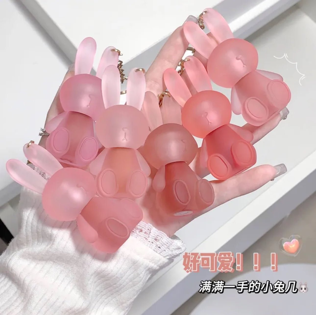 Gege Bear Cute Rabbit Velvet Lip Mud 540g أحمر شفاه مخملي لطيف على شكل أرنب من جيجي بير - Princess Cosmetics Qatar