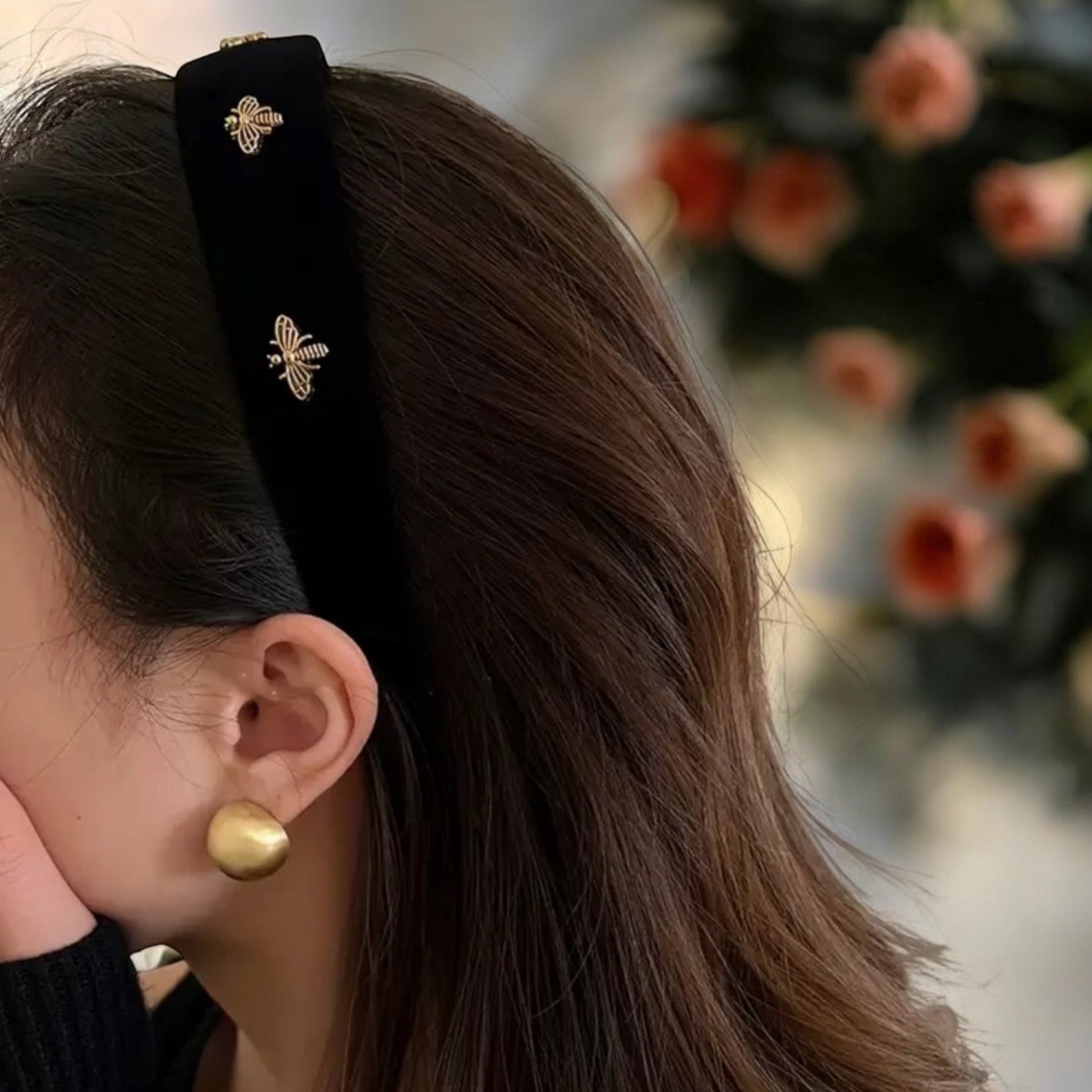 Golden Bee Black Velvet Headband جولدن بي بلاك فيلفيت عقال - Princess Cosmetics Qatar