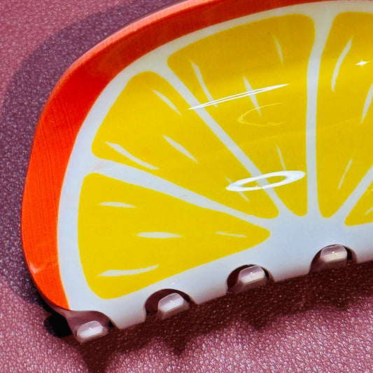 Checkered Medium Hair Claw Clips - WAKRA مشابك مخلب شعر متوسطة مربعة الشكل