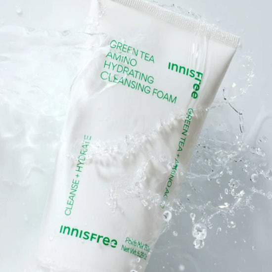 Innisfree Green Tea Amino Hydrating Cleansing Foam 150g (Renewed 2023). رغوة التنظيف المرطبة الأمينية بالشاي الأخضر من إينيسفري 150 جم (تم تجديدها عام 2023) - Princess Cosmetics Qatar