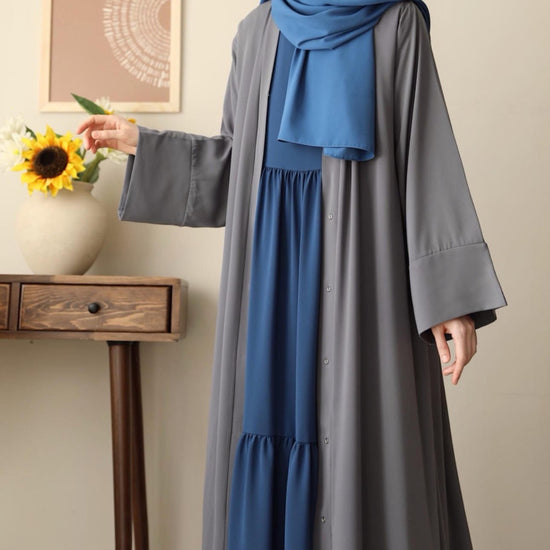 Klasik Abaya - Gray. عباية كلاسيك - رمادي - Princess Cosmetics Qatar