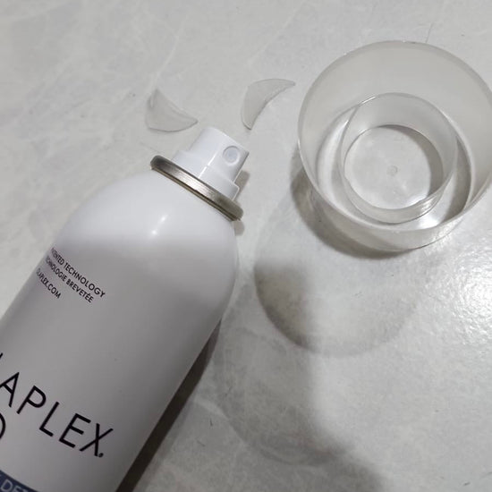 (LID CAP DAMAGED) Olaplex No 4D Clean Volume Detox Dry Shampoo 178g. (غطاء الغطاء تالف) شامبو جاف أولابليكس رقم 4D لإزالة السموم من الحجم النظيف 178 جم - Princess Cosmetics Qatar