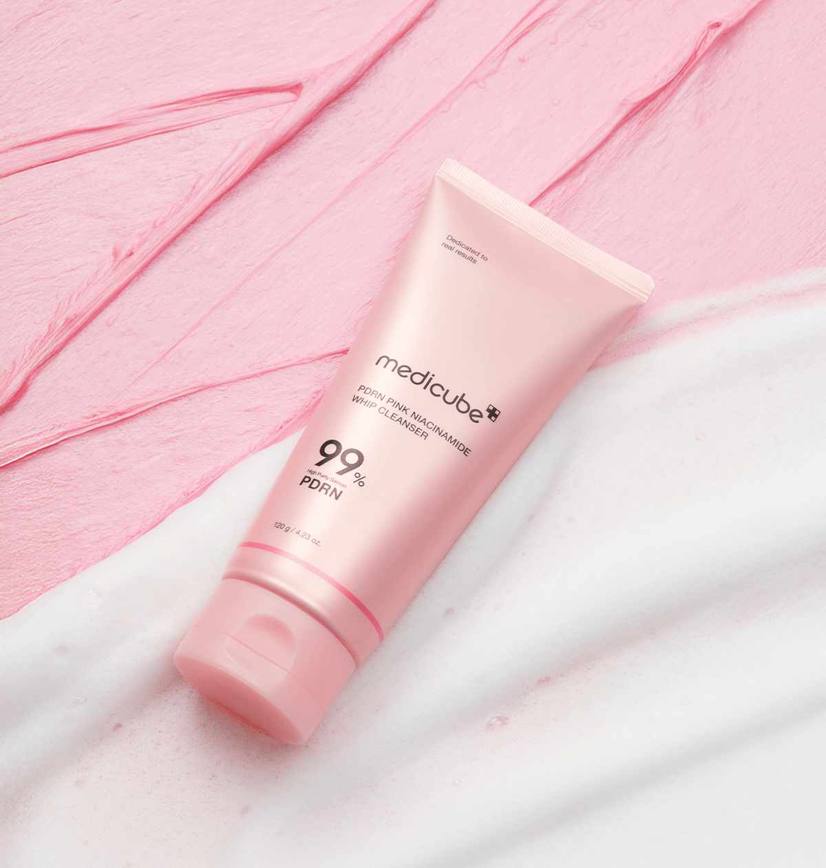Medicube PDRN Pink Niacinamide Whip Cleanser 120g منظف البشرة ميديكيوب بي دي آر إن الوردي بالنياسيناميد - Princess Cosmetics Qatar