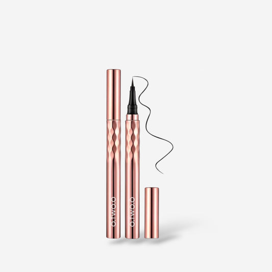 O.TWO.O Gold Silk Smooth Liquid Eyeliner 0.5g - Black محدد عيون سائل ذهبي ناعم كالحرير من O.TWO.O - أسود - Princess Cosmetics Qatar