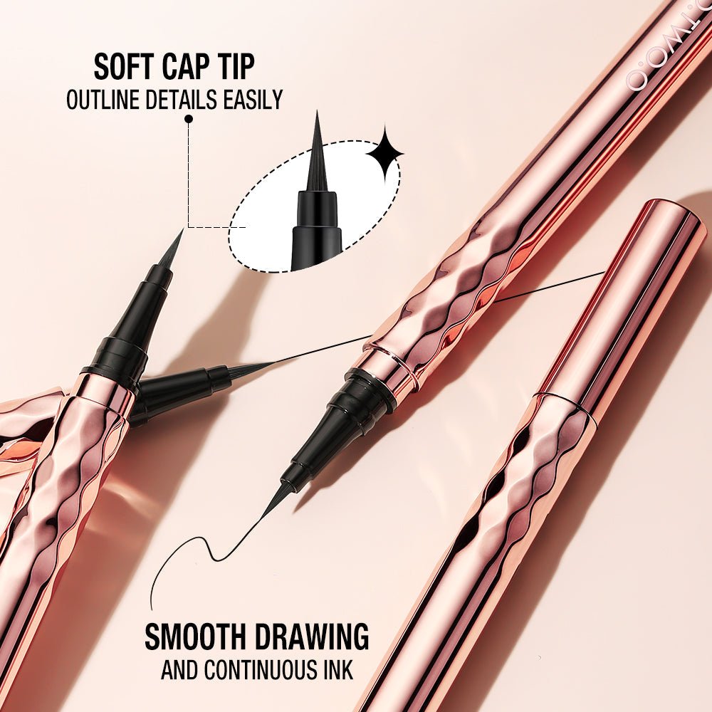 O.TWO.O Gold Silk Smooth Liquid Eyeliner 0.5g - Black محدد عيون سائل ذهبي ناعم كالحرير من O.TWO.O - أسود - Princess Cosmetics Qatar