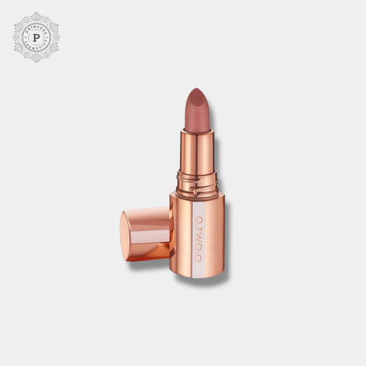 O.TWO.O Misty Kiss Lock Color Matte Lipstick 4g O.TWO. O ضبابية قبلة لوك لون لون مات أحمر شفاه - Princess Cosmetics Qatar