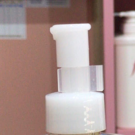 (PUMP DAMAGE) DHC Deep Cleansing Oil 200ml زيت التنظيف العميق من دي إتش سي - Princess Cosmetics Qatar