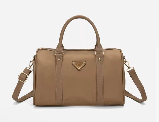 Secosana Mylienne Plain Bowling Bag - Mud Brown. سيكوسانا ميلين – حقيبة بولينج سادة – بني طيني - Princess Cosmetics Qatar