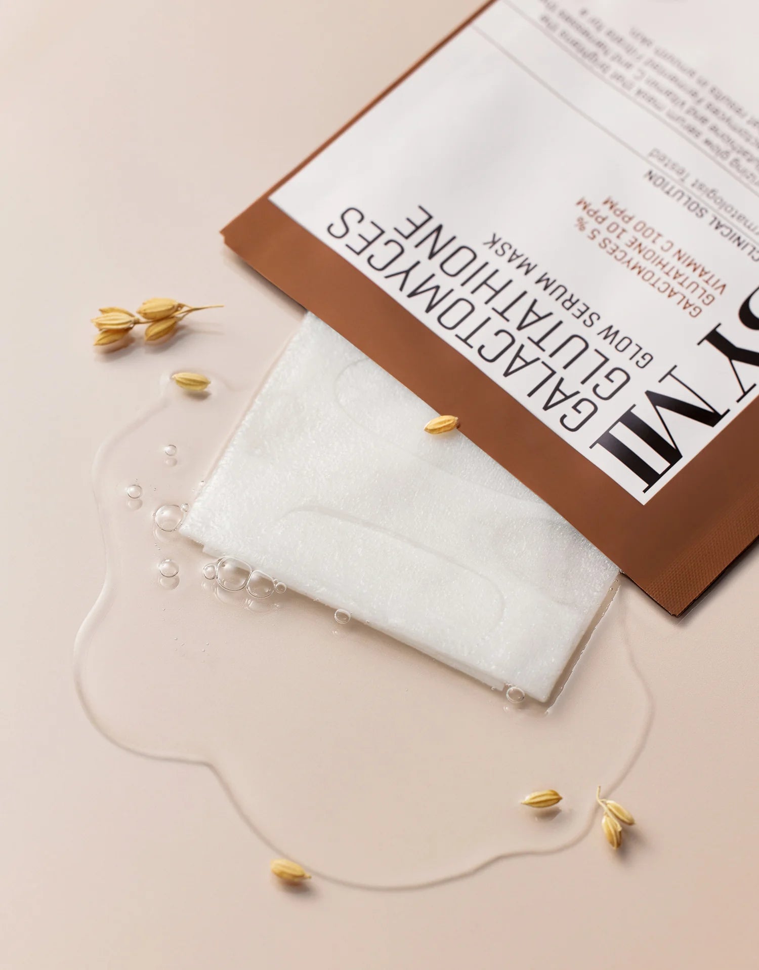 some by mi galactomyces glutathione Discover the power of mi's range Here's the answers for the most asked questions! Packed with naturally fermented Galactomyces, this range hydrates, brightens, and strengthens your skin for a SOME BY MI Galactomyces Glutathione
