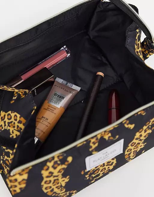 The Flat Lay Co Makeup Bag - Jaguar. حقيبة مكياج ذا فلات لاي كو - جاكوار - Princess Cosmetics Qatar