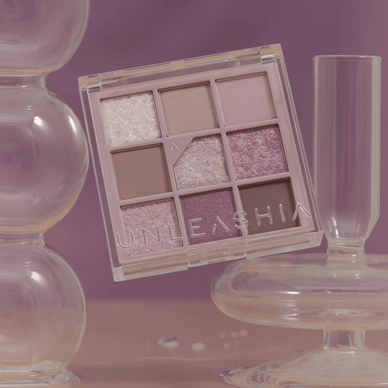 Unleashia Glitterpedia Eye Palette N°4 All of Lavender Fog. باليت العيون من أنليشيا جليتربيديا رقم 4 أول أوف لافندر فوج - Princess Cosmetics Qatar