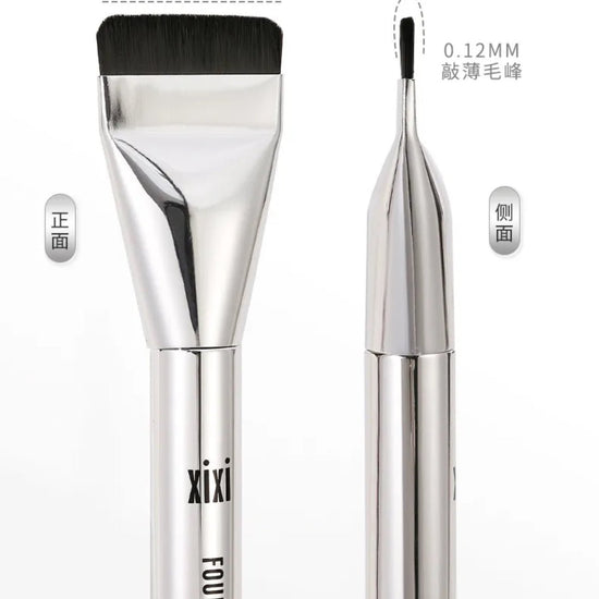 xixi Flat Head Foundation Brush فرشاة كريم الأساس ذات الرأس المسطح من شيشي - Princess Cosmetics Qatar