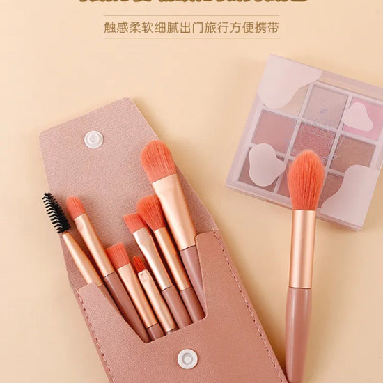 xixi Makeup Brush Set (LIGHT PINK) مجموعة فرش المكياج من شيشي - Princess Cosmetics Qatar