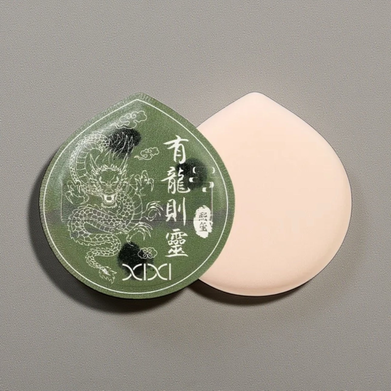 xixi Soft Cushion Puff وسادة ناعمة من شيشي - Princess Cosmetics Qatar