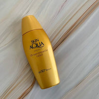 Skin Aqua UV Super Moisture Gel Gold SPF50+ PA++++ 110g