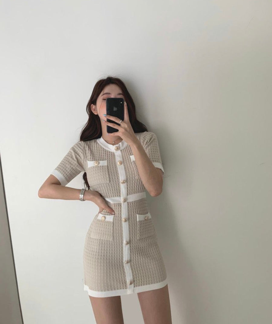 Pinpi Short-Sleeve Contrast Trim Bodycon Knit Dress