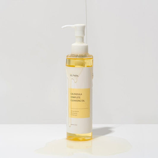 Iunik Calendula Complete Cleansing Oil 200ml. زيت التنظيف الكامل آذريون من إيونيك، 200 مل - Princess Cosmetics Qatar